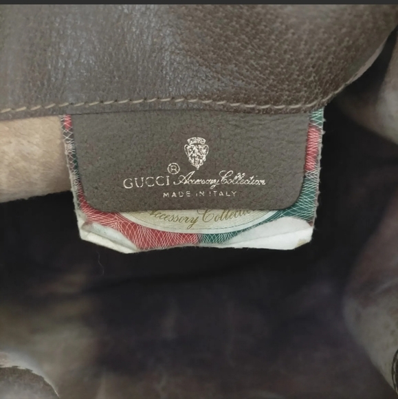 Vintage Authentic Gucci Bucket Bag - Picture 4 of 16